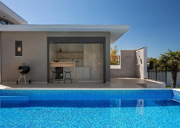 Ferienhaus Pet Friendly In Zidarici With Wifi